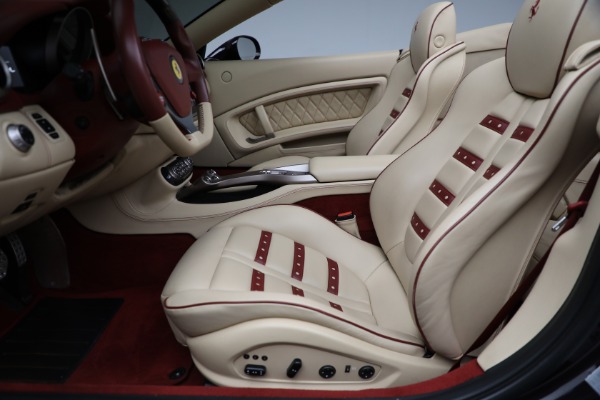 Used 2014 Ferrari California for sale Sold at Rolls-Royce Motor Cars Greenwich in Greenwich CT 06830 20