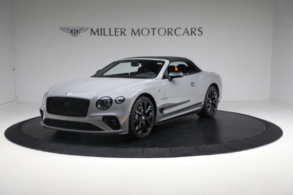 New 2024 Bentley Continental GTC S V8 for sale $402,470 at Rolls-Royce Motor Cars Greenwich in Greenwich CT 06830 14