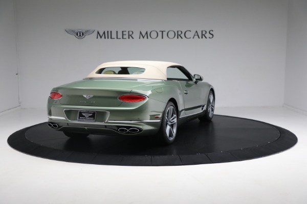New 2024 Bentley Continental GTC V8 for sale $269,900 at Rolls-Royce Motor Cars Greenwich in Greenwich CT 06830 18