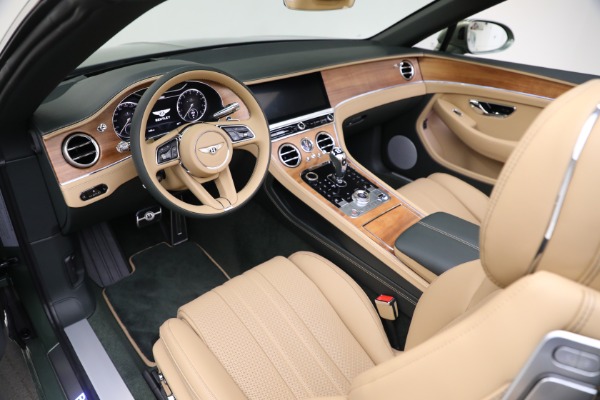 New 2024 Bentley Continental GTC V8 for sale $269,900 at Rolls-Royce Motor Cars Greenwich in Greenwich CT 06830 24