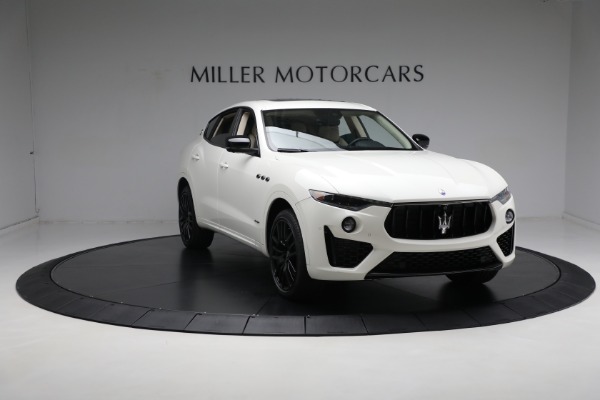 Used 2020 Maserati Levante GranSport for sale $50,900 at Rolls-Royce Motor Cars Greenwich in Greenwich CT 06830 21