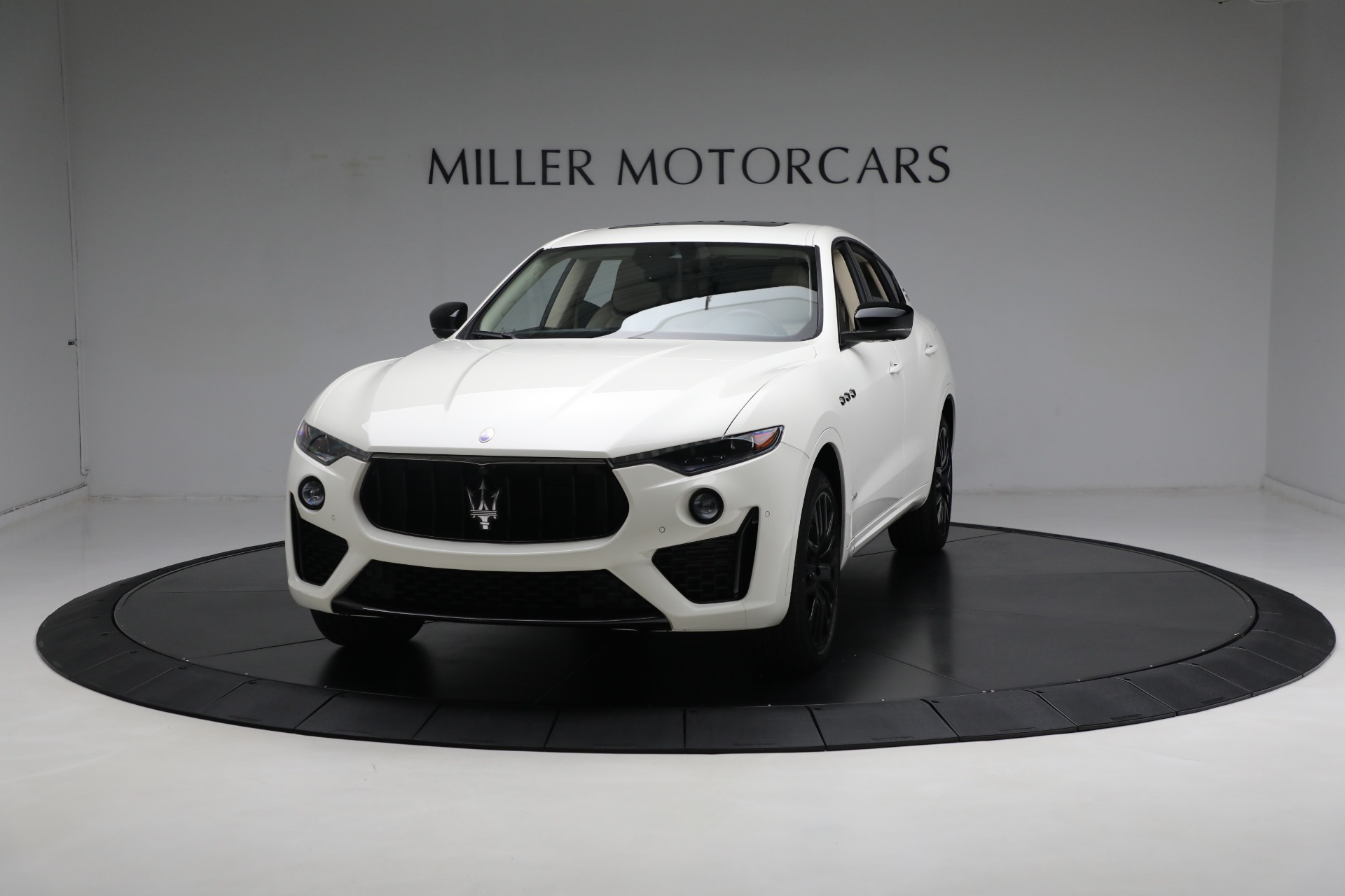 Used 2020 Maserati Levante GranSport for sale Sold at Rolls-Royce Motor Cars Greenwich in Greenwich CT 06830 1