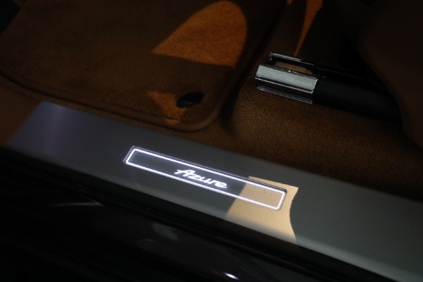 New 2023 Bentley Bentayga Azure Hybrid for sale $224,900 at Rolls-Royce Motor Cars Greenwich in Greenwich CT 06830 17