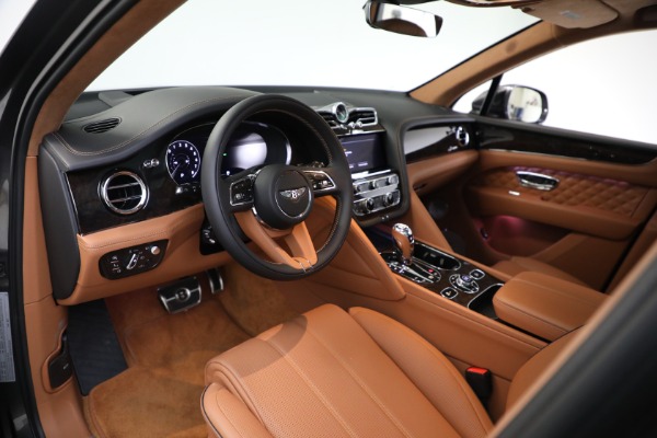 New 2023 Bentley Bentayga Azure Hybrid for sale $224,900 at Rolls-Royce Motor Cars Greenwich in Greenwich CT 06830 21