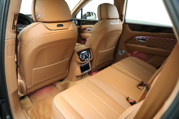 New 2023 Bentley Bentayga Azure Hybrid for sale $224,900 at Rolls-Royce Motor Cars Greenwich in Greenwich CT 06830 25
