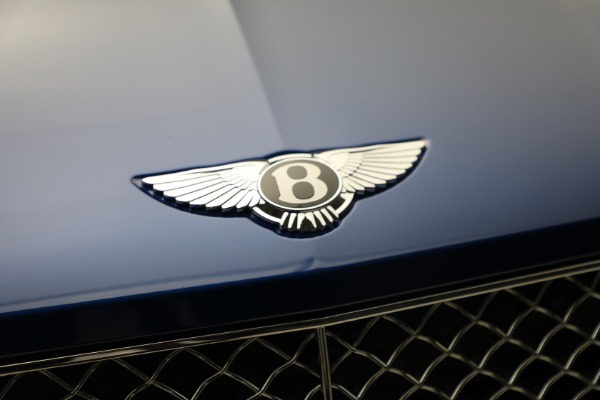 New 2023 Bentley Bentayga Azure Hybrid for sale $224,900 at Rolls-Royce Motor Cars Greenwich in Greenwich CT 06830 12