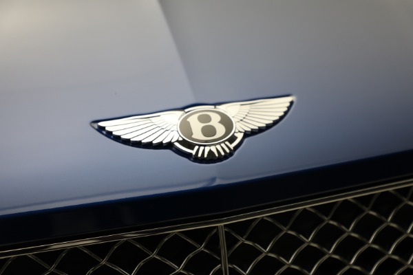 New 2023 Bentley Bentayga Azure Hybrid for sale Sold at Rolls-Royce Motor Cars Greenwich in Greenwich CT 06830 12