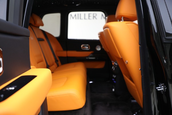 New 2024 Rolls-Royce Black Badge Cullinan for sale Sold at Rolls-Royce Motor Cars Greenwich in Greenwich CT 06830 23