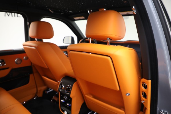 New 2024 Rolls-Royce Black Badge Cullinan for sale Sold at Rolls-Royce Motor Cars Greenwich in Greenwich CT 06830 25