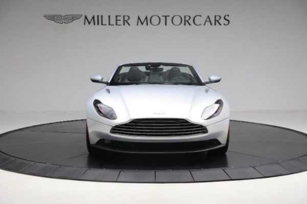 Used 2019 Aston Martin DB11 Volante for sale $129,900 at Rolls-Royce Motor Cars Greenwich in Greenwich CT 06830 11