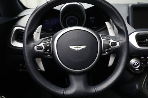 Used 2022 Aston Martin Vantage for sale $145,900 at Rolls-Royce Motor Cars Greenwich in Greenwich CT 06830 27