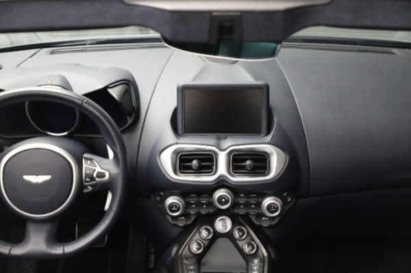 Used 2022 Aston Martin Vantage for sale Sold at Rolls-Royce Motor Cars Greenwich in Greenwich CT 06830 28
