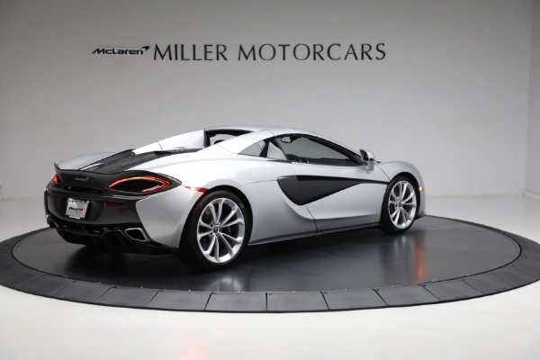 Used 2018 McLaren 570S Spider for sale $162,900 at Rolls-Royce Motor Cars Greenwich in Greenwich CT 06830 15