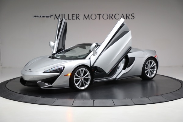 Used 2018 McLaren 570S Spider for sale Sold at Rolls-Royce Motor Cars Greenwich in Greenwich CT 06830 17
