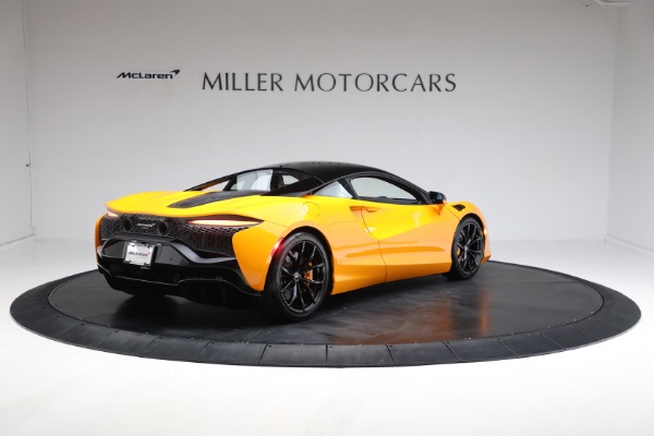 Used 2024 McLaren Artura Performance for sale Call for price at Rolls-Royce Motor Cars Greenwich in Greenwich CT 06830 10