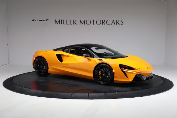 New 2024 McLaren Artura Performance for sale $278,733 at Rolls-Royce Motor Cars Greenwich in Greenwich CT 06830 12