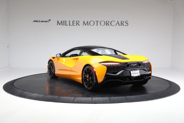 New 2024 McLaren Artura Performance for sale $278,733 at Rolls-Royce Motor Cars Greenwich in Greenwich CT 06830 7