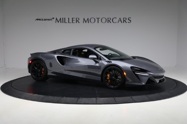 Used 2024 McLaren Artura Performance for sale $185,900 at Rolls-Royce Motor Cars Greenwich in Greenwich CT 06830 10