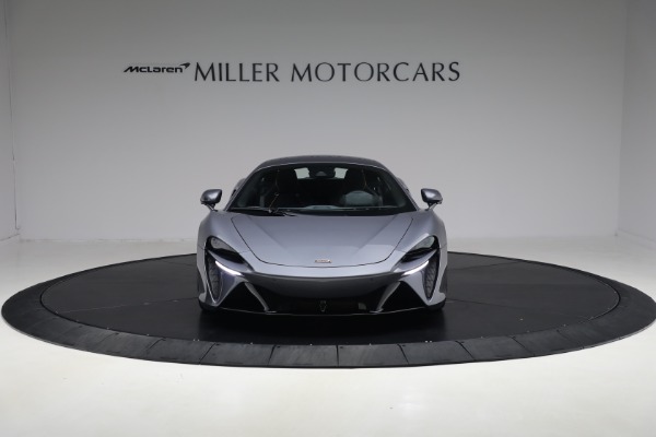 Used 2024 McLaren Artura Performance for sale $185,900 at Rolls-Royce Motor Cars Greenwich in Greenwich CT 06830 12