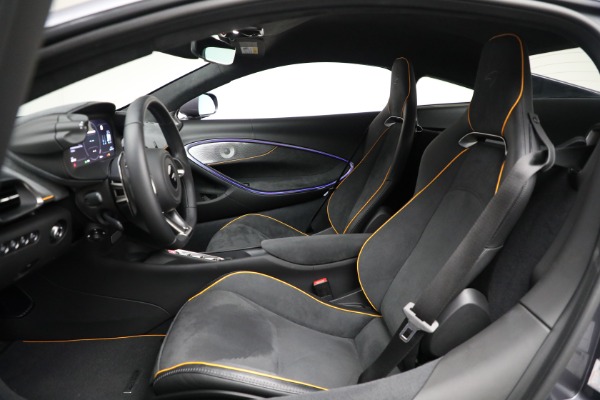 Used 2024 McLaren Artura Performance for sale $185,900 at Rolls-Royce Motor Cars Greenwich in Greenwich CT 06830 22