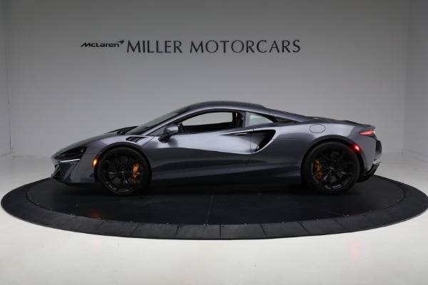 Used 2024 McLaren Artura Performance for sale $185,900 at Rolls-Royce Motor Cars Greenwich in Greenwich CT 06830 3