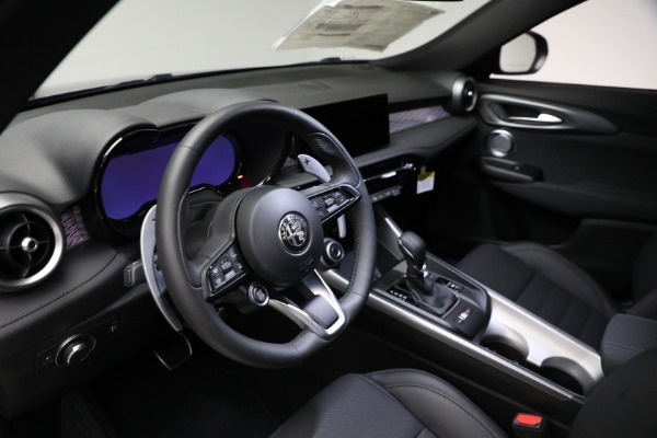 New 2024 Alfa Romeo Tonale Veloce for sale Sold at Rolls-Royce Motor Cars Greenwich in Greenwich CT 06830 23