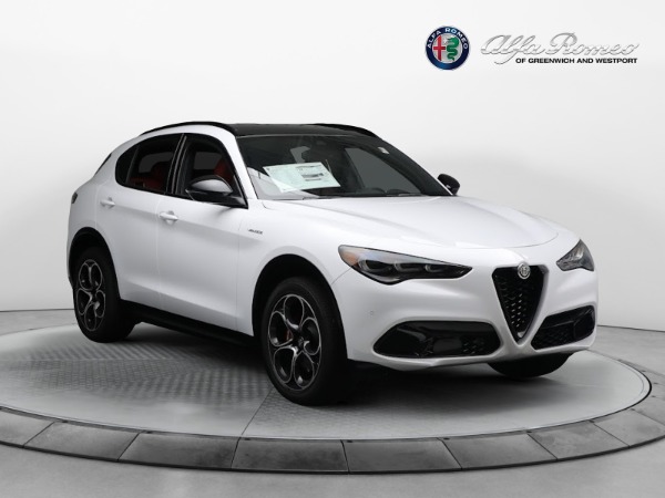 New 2024 Alfa Romeo Stelvio Veloce for sale $57,395 at Rolls-Royce Motor Cars Greenwich in Greenwich CT 06830 18