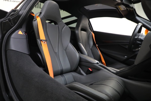 Used 2019 McLaren 720S for sale $209,900 at Rolls-Royce Motor Cars Greenwich in Greenwich CT 06830 14