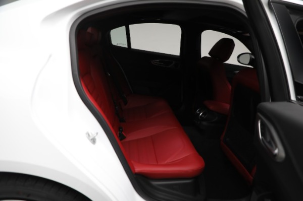 New 2024 Alfa Romeo Giulia Veloce for sale Sold at Rolls-Royce Motor Cars Greenwich in Greenwich CT 06830 28
