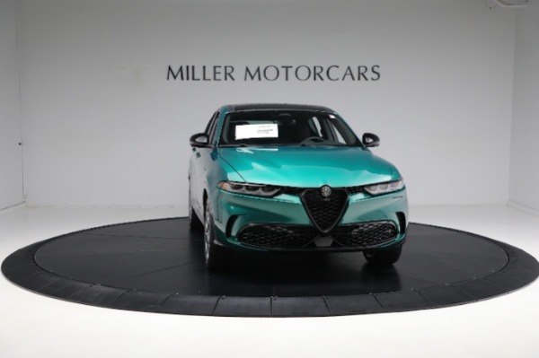 New 2024 Alfa Romeo Tonale Veloce for sale $59,490 at Rolls-Royce Motor Cars Greenwich in Greenwich CT 06830 22