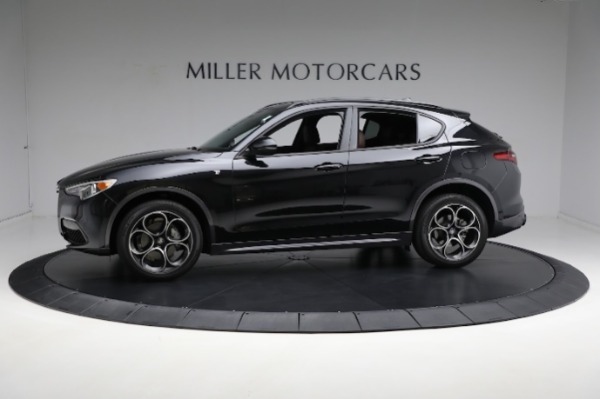 Used 2022 Alfa Romeo Stelvio Ti for sale Sold at Rolls-Royce Motor Cars Greenwich in Greenwich CT 06830 4