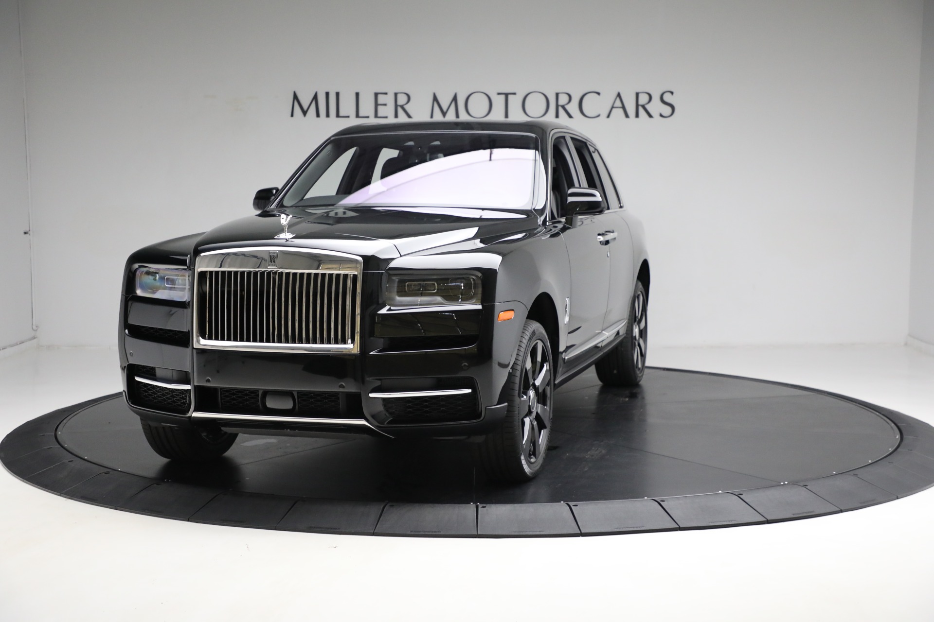New 2024 Rolls-Royce Cullinan for sale Sold at Rolls-Royce Motor Cars Greenwich in Greenwich CT 06830 1