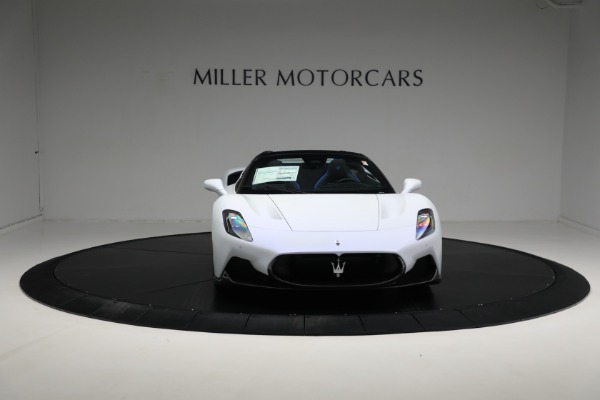 New 2023 Maserati MC20 Cielo for sale $332,095 at Rolls-Royce Motor Cars Greenwich in Greenwich CT 06830 21