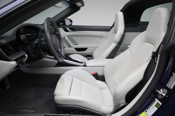 Used 2021 Porsche 911 Targa 4S for sale Sold at Rolls-Royce Motor Cars Greenwich in Greenwich CT 06830 20
