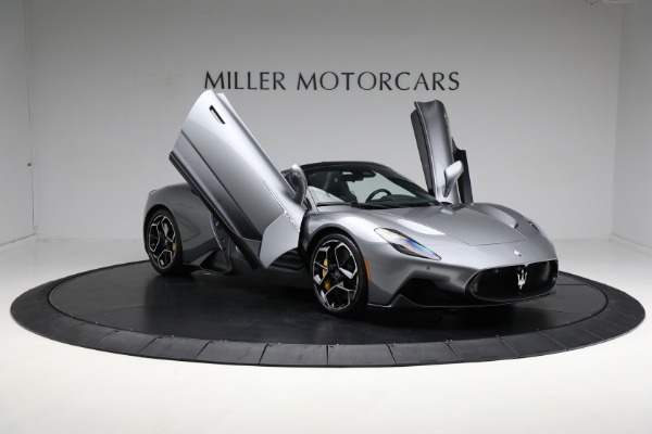 New 2023 Maserati MC20 Cielo for sale Sold at Rolls-Royce Motor Cars Greenwich in Greenwich CT 06830 16
