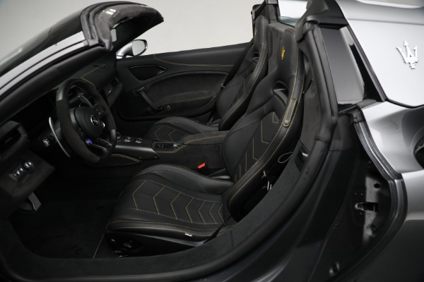 New 2023 Maserati MC20 Cielo for sale Sold at Rolls-Royce Motor Cars Greenwich in Greenwich CT 06830 27