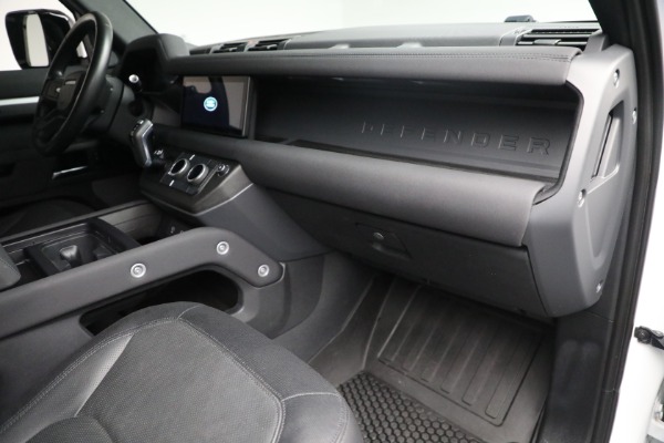 Used 2023 Land Rover Defender 90 X-Dynamic SE for sale $71,900 at Rolls-Royce Motor Cars Greenwich in Greenwich CT 06830 21