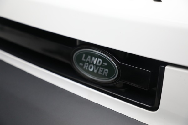 Used 2023 Land Rover Defender 90 X-Dynamic SE for sale Sold at Rolls-Royce Motor Cars Greenwich in Greenwich CT 06830 28