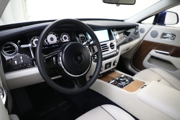 Used 2014 Rolls-Royce Wraith for sale Sold at Rolls-Royce Motor Cars Greenwich in Greenwich CT 06830 16