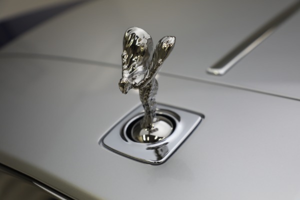 Used 2014 Rolls-Royce Wraith for sale Sold at Rolls-Royce Motor Cars Greenwich in Greenwich CT 06830 25