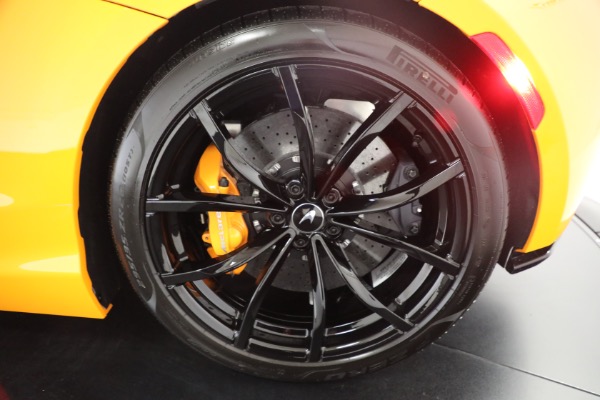 New 2024 McLaren Artura for sale Sold at Rolls-Royce Motor Cars Greenwich in Greenwich CT 06830 21