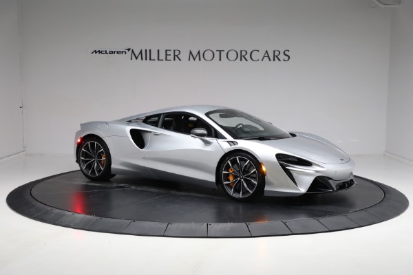 New 2024 McLaren Artura TechLux for sale $291,233 at Rolls-Royce Motor Cars Greenwich in Greenwich CT 06830 10