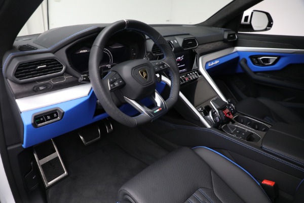 Used 2024 Lamborghini Urus S for sale $299,900 at Rolls-Royce Motor Cars Greenwich in Greenwich CT 06830 13