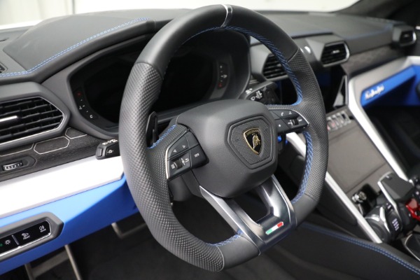 Used 2024 Lamborghini Urus S for sale Sold at Rolls-Royce Motor Cars Greenwich in Greenwich CT 06830 17