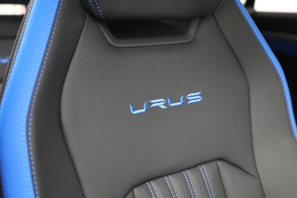 Used 2024 Lamborghini Urus S for sale Sold at Rolls-Royce Motor Cars Greenwich in Greenwich CT 06830 24