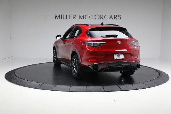 New 2024 Alfa Romeo Stelvio Veloce for sale $58,420 at Rolls-Royce Motor Cars Greenwich in Greenwich CT 06830 9