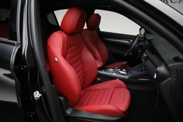 New 2024 Alfa Romeo Stelvio Ti for sale Sold at Rolls-Royce Motor Cars Greenwich in Greenwich CT 06830 28