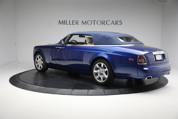 Used 2010 Rolls-Royce Phantom Drophead Coupe for sale $199,900 at Rolls-Royce Motor Cars Greenwich in Greenwich CT 06830 16