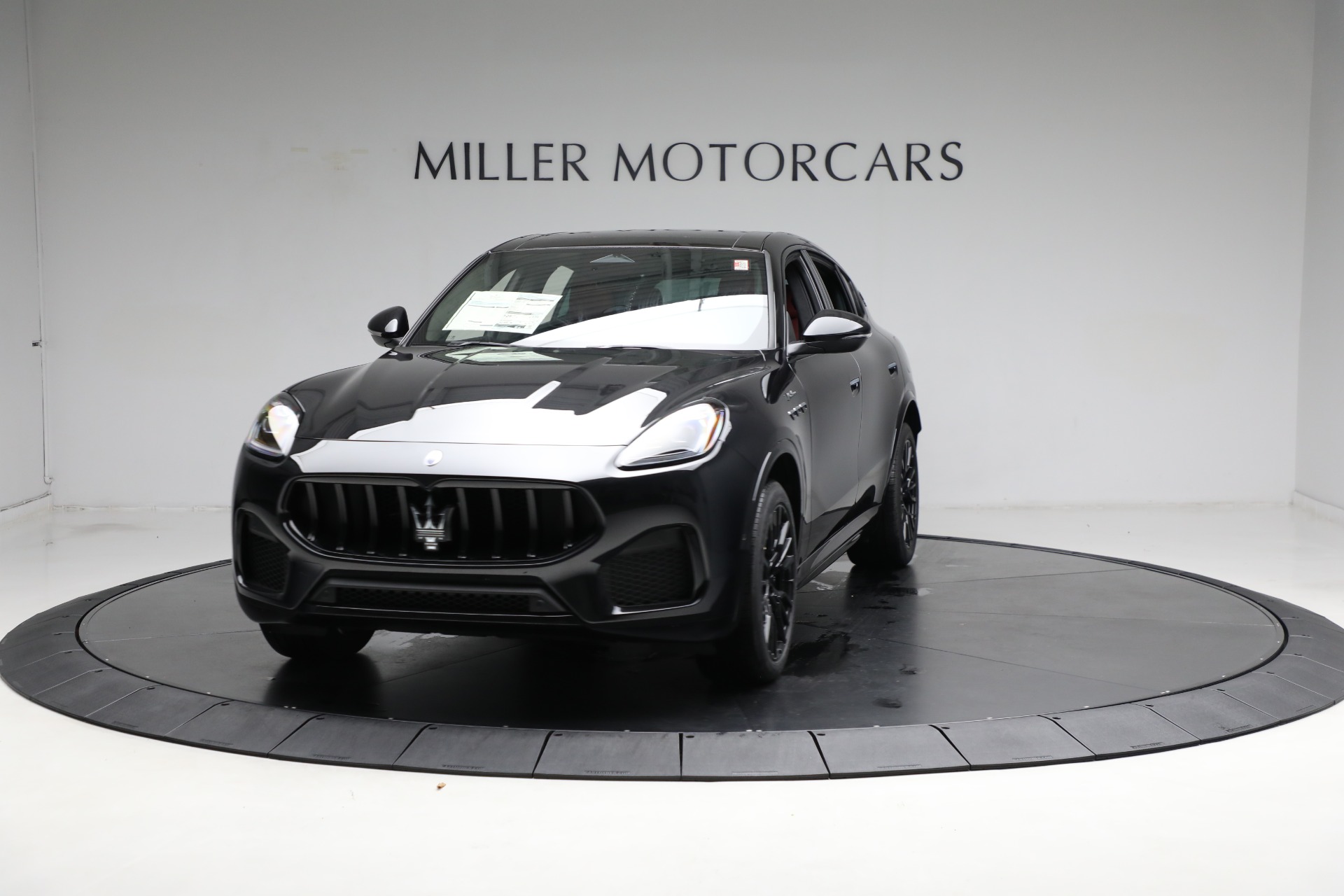 New 2024 Maserati Grecale Modena for sale Sold at Rolls-Royce Motor Cars Greenwich in Greenwich CT 06830 1