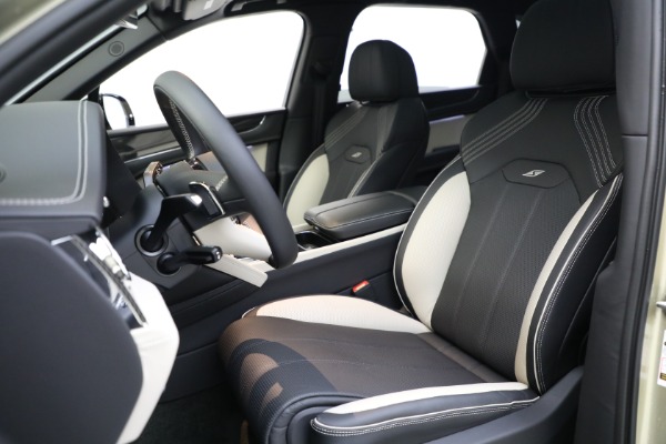 New 2023 Bentley Bentayga S V8 for sale Sold at Rolls-Royce Motor Cars Greenwich in Greenwich CT 06830 17